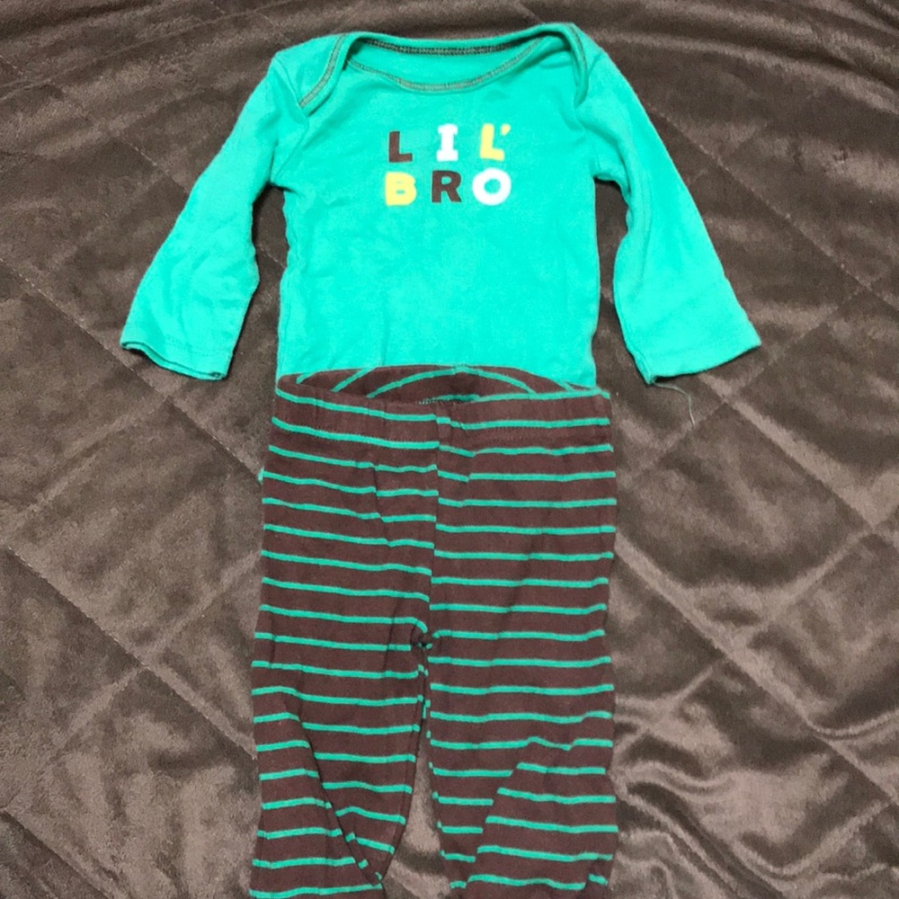 0-3M Carters Boy Matching Set